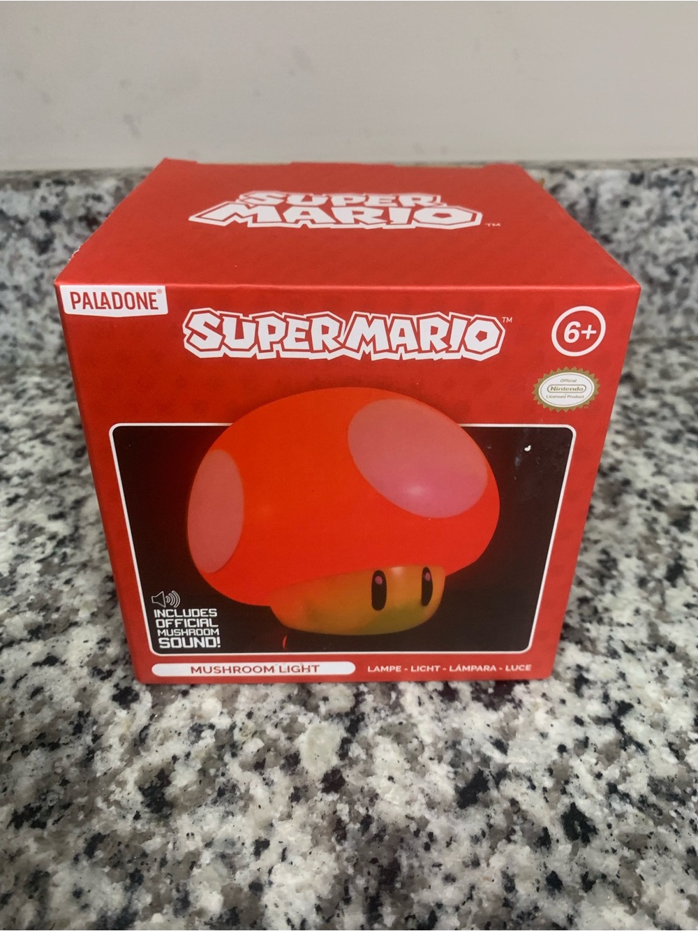 Brand New Super Mario Light-Up With Sound Mushroom Light